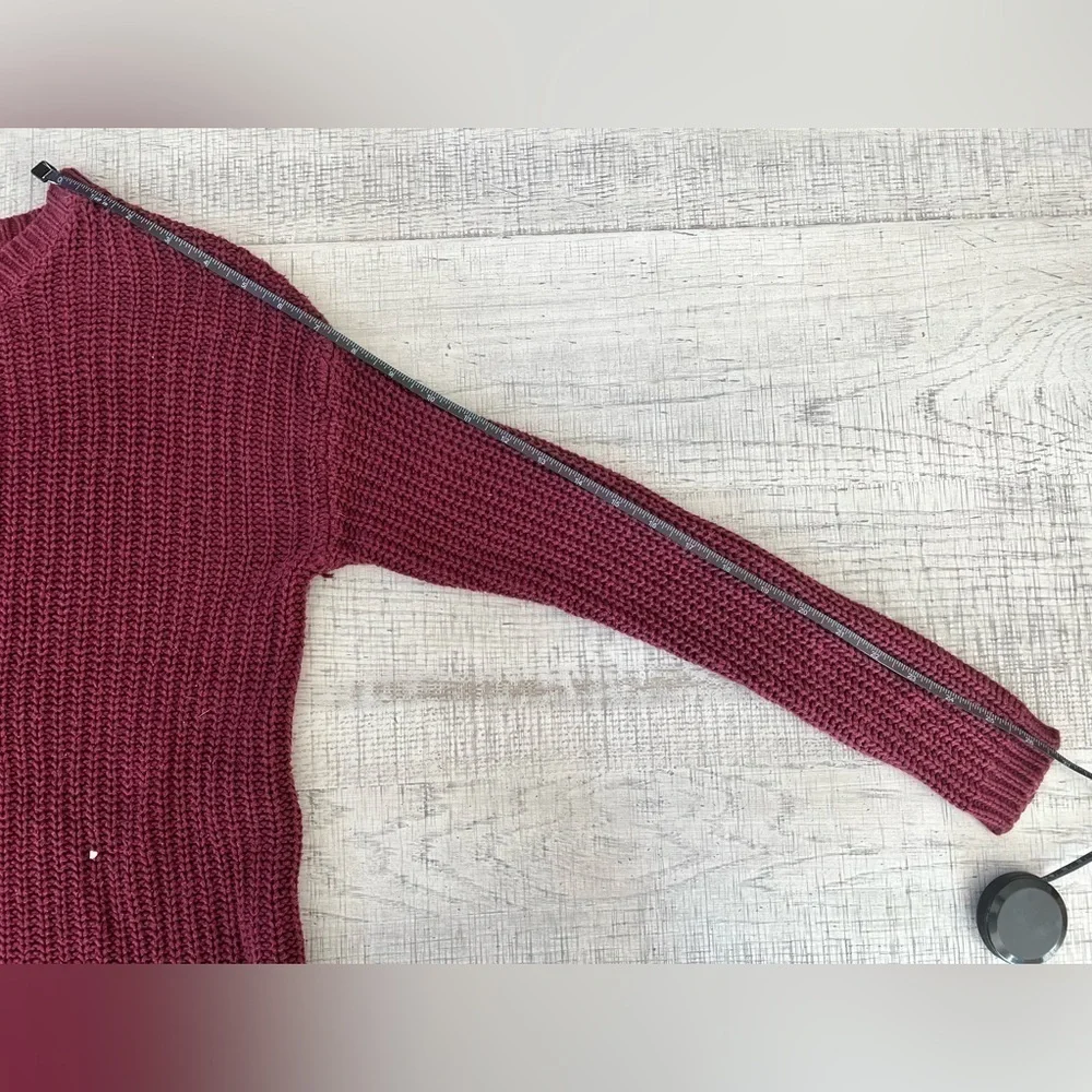Forever21 Red Heavy Knitted Long Sleeve Sweater Size Medium - Picture 7 of 10